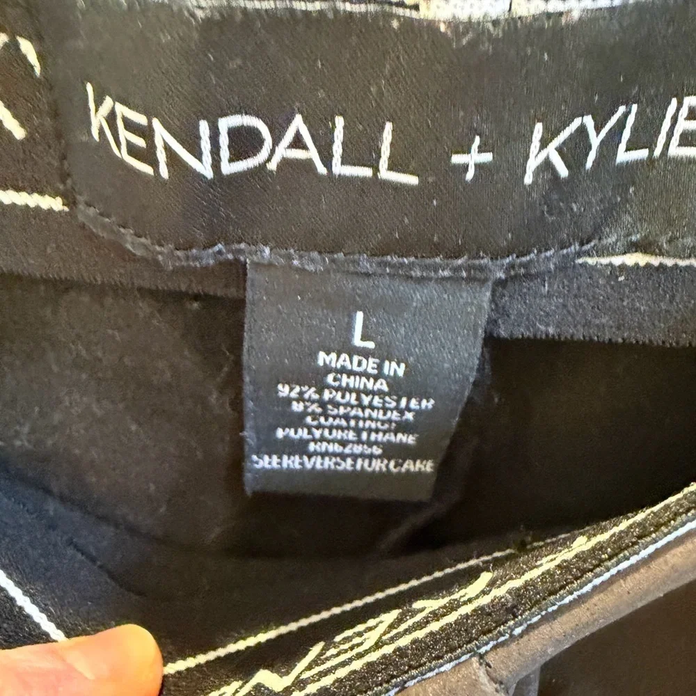 Large Kendall & Kylie faux leather pebbled leggings pants mulch brown stretchy